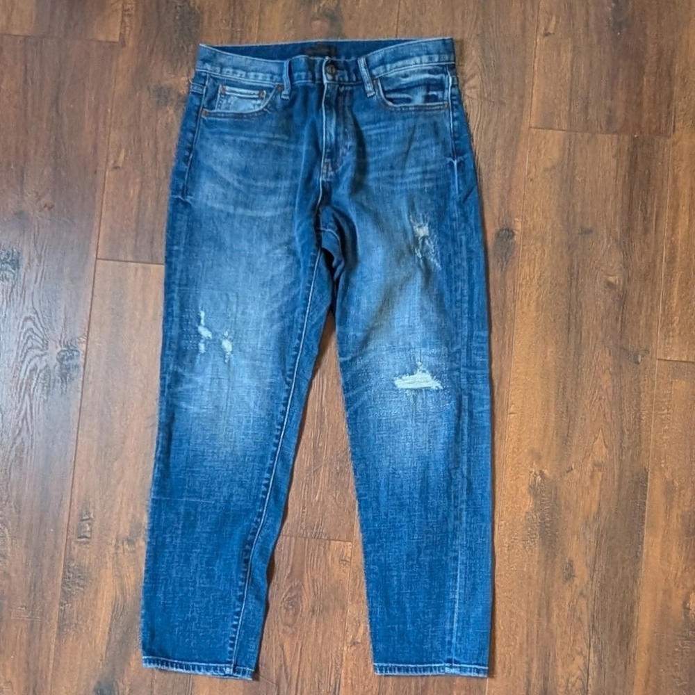Uniqlo Jeans. Size Around An 8. See Measurements.